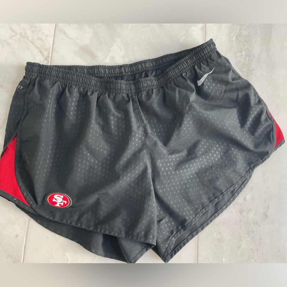 NFL SAN FRANCISCO 49ers , Nike Dry fit shorts size women’s large , gently worn